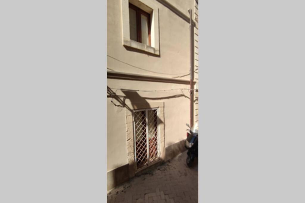 The Fishmarket Inn. Excellent Location In Ortigia! Syracuse Esterno foto